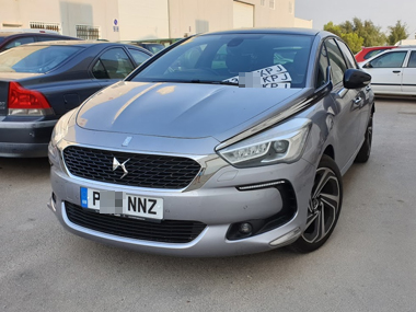 Citroen DS5 with new Spanish plates